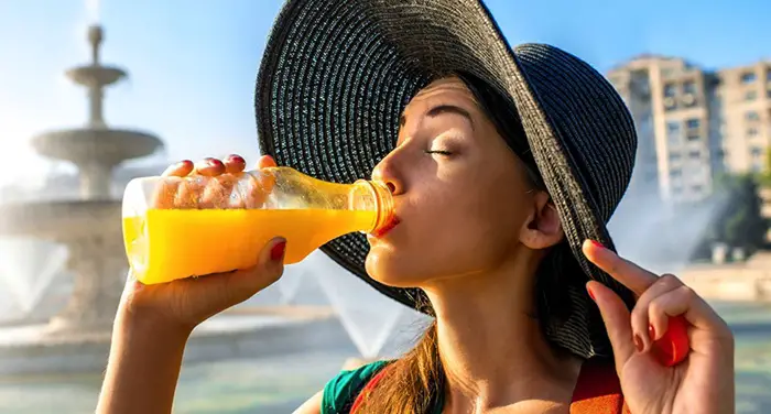 How to stay hydrated without a humidifier